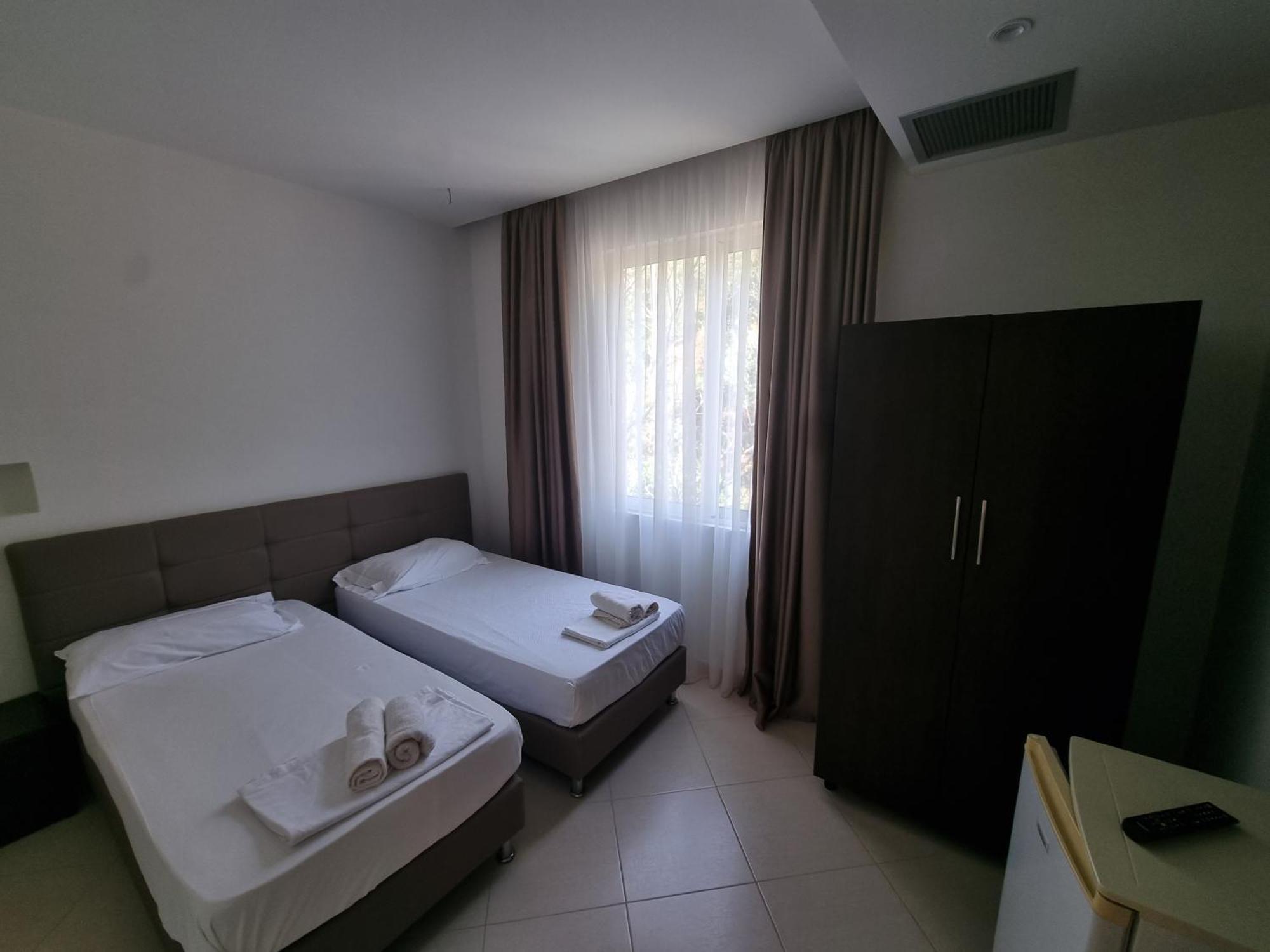 Hotel Ble Ble Vlorë Εξωτερικό φωτογραφία